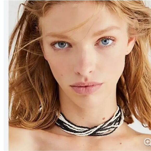 FREE PEOPLE Orange Creamsicle Santa Fe Beaded Choker Necklace New - Picture 2 of 5